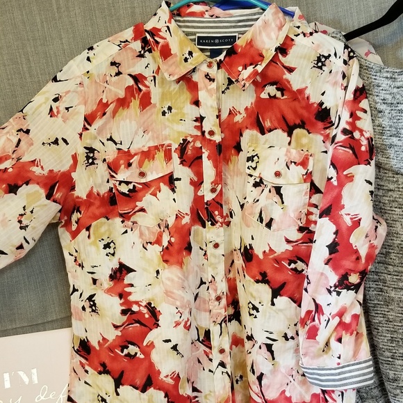 Karen Scott Tops - Karen Scott sz XLg Collared Button down blouse